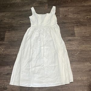🛍️5 for 25🛍️White dress NWOT